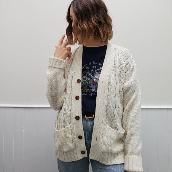 VINTAGE White Cable Knit Cardigan - Picture 4 of 6